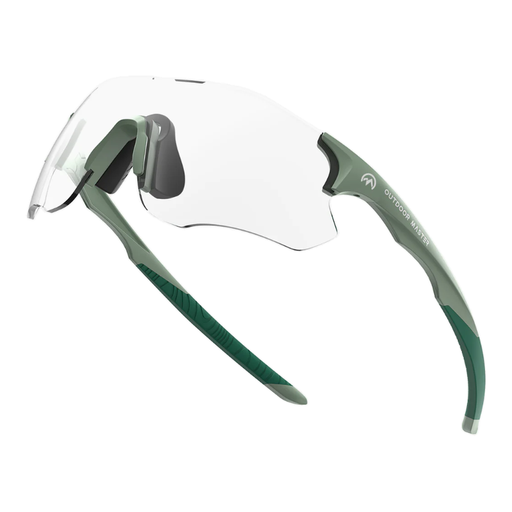 OutdoorMaster photochromic cycling glasses