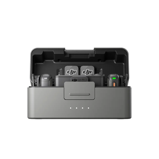 DJI Mic 3 套装，含 2 个发射器、1 个接收器和充电盒