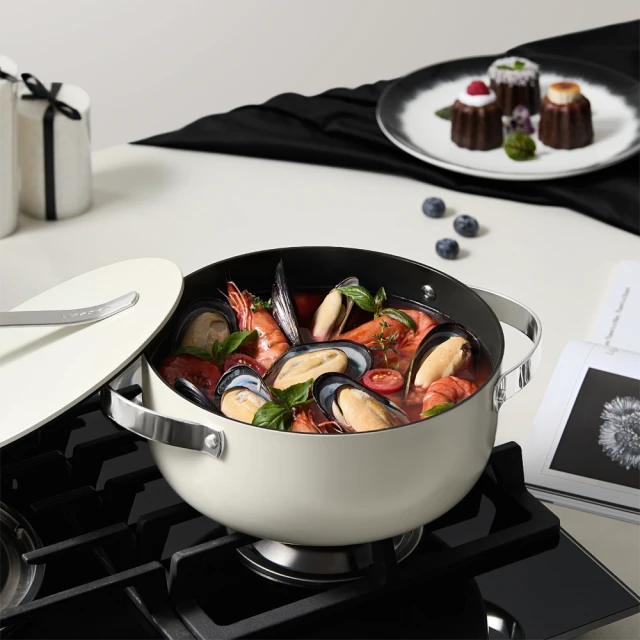 VELOSAN Free Ribbon Series - 24cm Cast Aluminium Casserole with Lid
