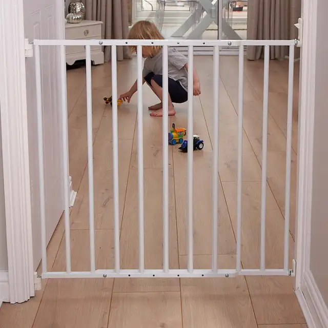 Extendable No Trip Gate – Metal (112) 60– 107.0cm