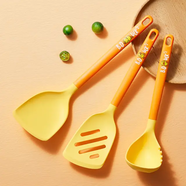 COOKER KING x B.DUCK Non-stick Silicone Spatula Frying Spatula High Temperature Resistant Household Cookware
Set Turner