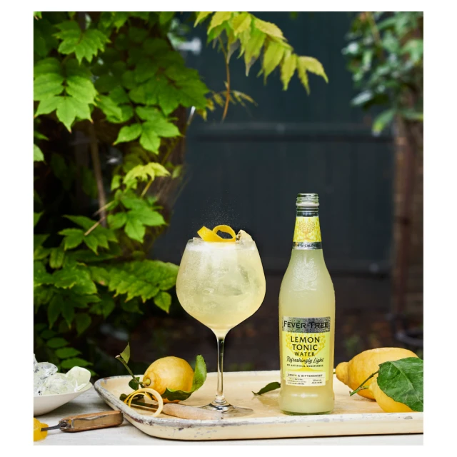 Fever Tree - Refreshingly Light Lemon Tonic Water - 8 x 500ml