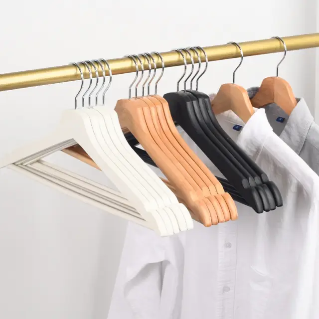 Ideal Home Plastic Hangers 3PK Wood Solid