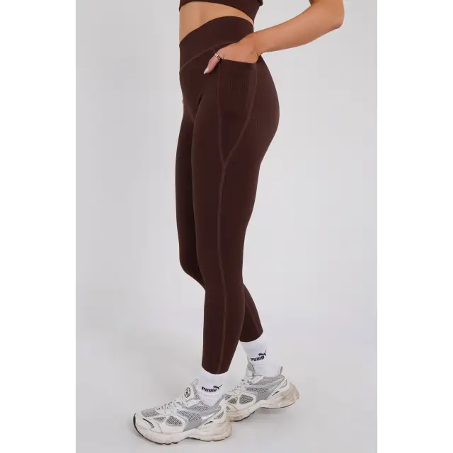 Third Avenue Seamless Fitness Scrunch Leggings, Espresso Brown, S Size