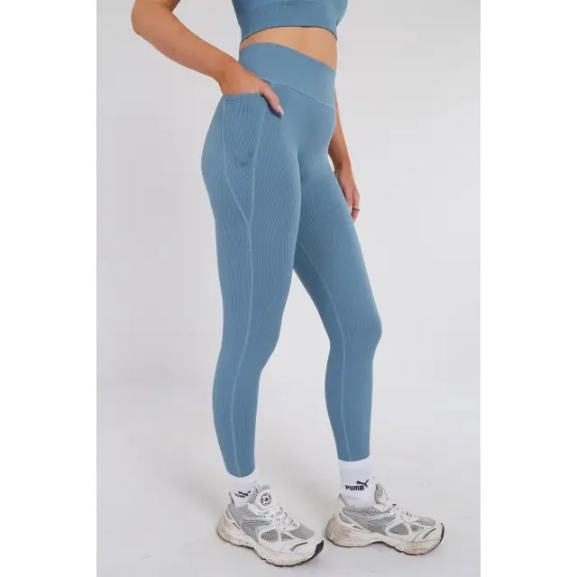 Third Avenue Seamless Fitness Scrunch Leggings, Bondi Blue, L Size